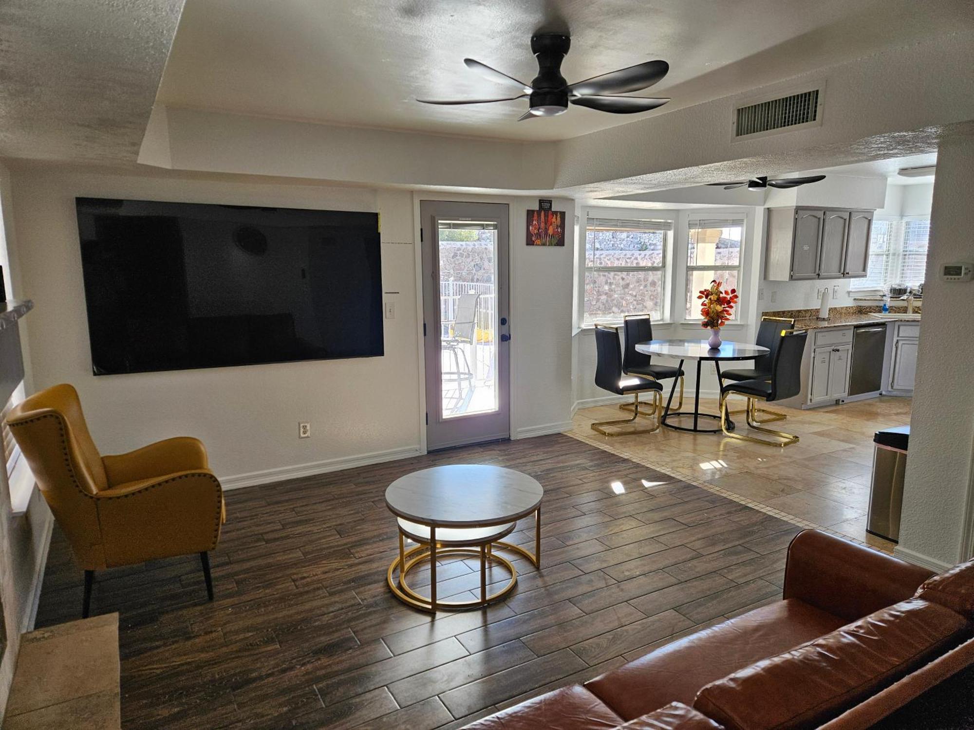 Franklin Luxe Oasis Villa El Paso Exterior photo